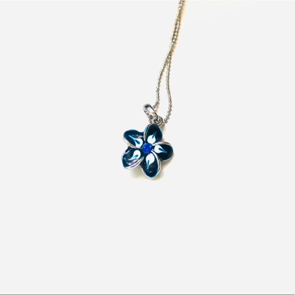 Blue Hawaiian flower necklace